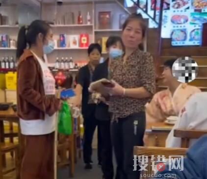 湖南兩人穿和服就餐 阿姨勸阻遭懟 究竟是怎么回事？