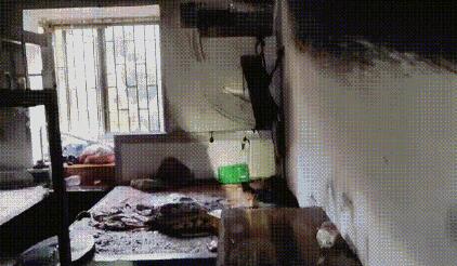 杭州一居民出門沒拔充電線 家被燒了 為什么被燒？