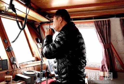 船老大為救16人丟棄10萬元蟹籠 原因竟是這樣實在太感人了