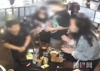 男子酒吧騷擾鄰桌女生 警方回應 說了什么？