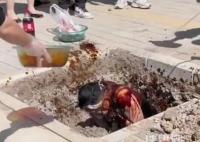 新郎被潑醬油臭豆腐 拍攝者發聲 為什么引爭議？