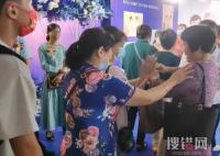 廣東一婚宴不收禮金只撕紅包一角 是當地風俗由來已久