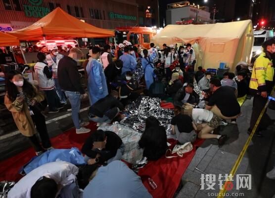 梨泰院幸存者:有人喊有炸彈引恐慌 原因竟是這樣簡直太慘了