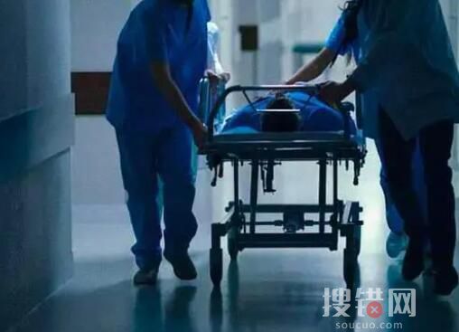 生死急診室:2分鐘接診一個病人 意外至極內幕簡直太崩潰了