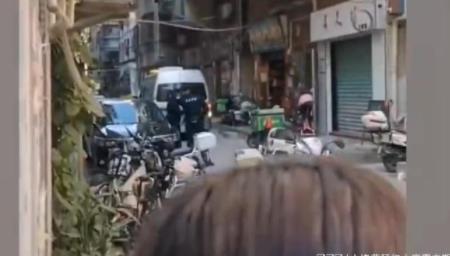 深圳一外賣小哥疑送餐時猝死 背后真相曝光太讓人心疼了