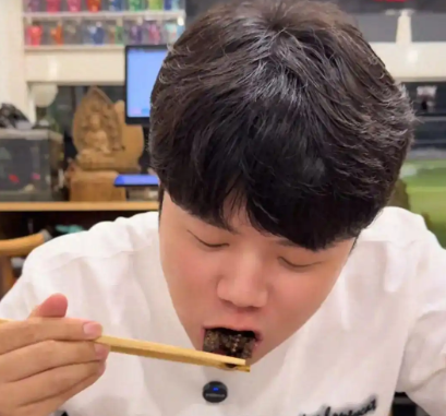 杭州面館558元一碗面引爭議 究竟是怎么回事？